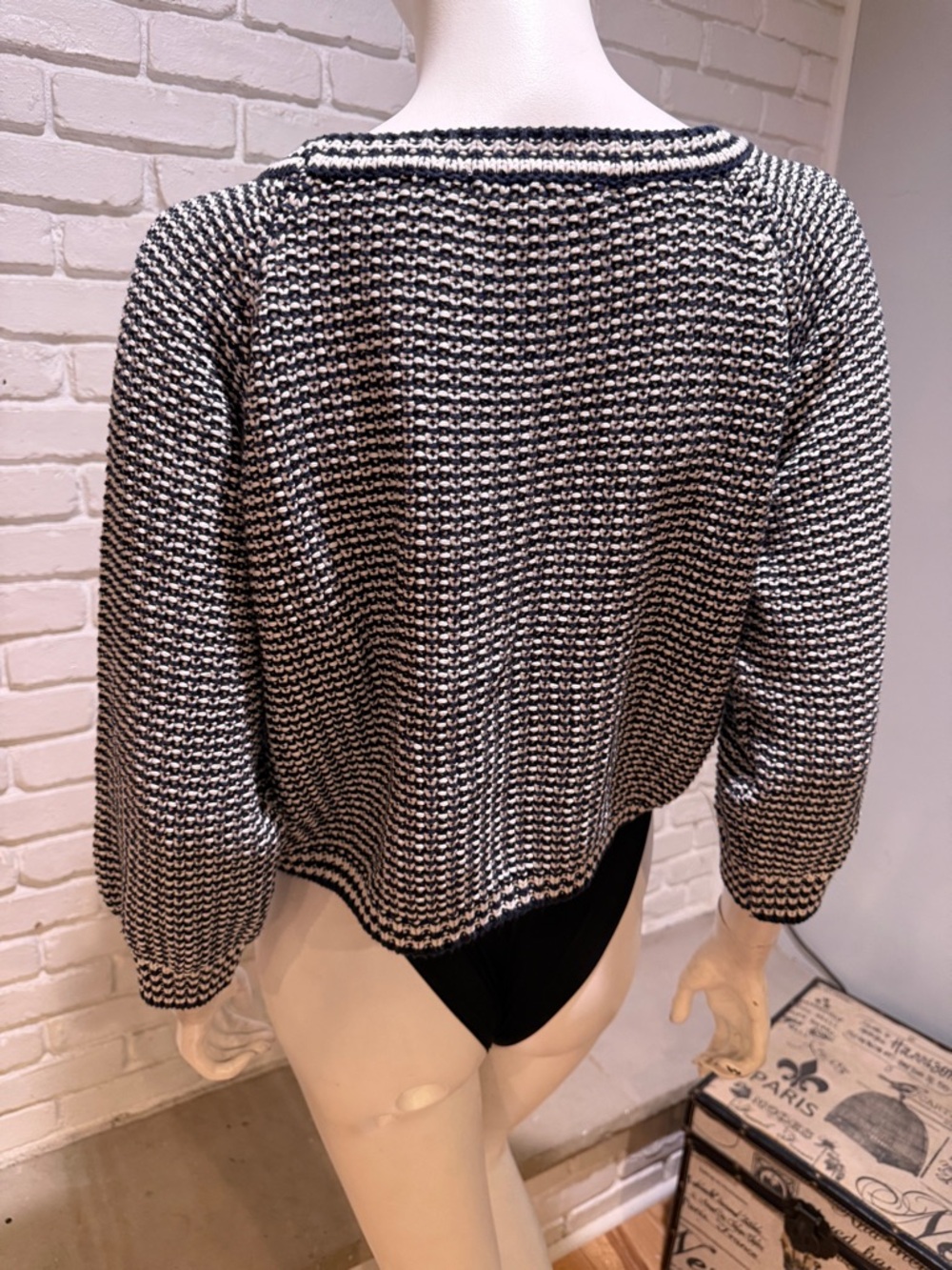 Twenty 8 Twelve Black & Cream Textured Knit Sweater Size Medium Like New - Picture 10 of 14